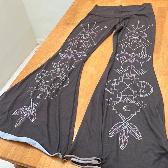 COPY - Teeki Flare Pants - Picture 3 of 7